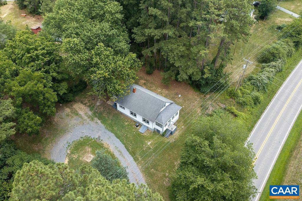 1893 WEST RIVER RD, SCOTTSVILLE, Virginia 24590, 3 Bedrooms Bedrooms, ,1 BathroomBathrooms,Residential,1893 WEST RIVER RD,679100 MLS # 679100