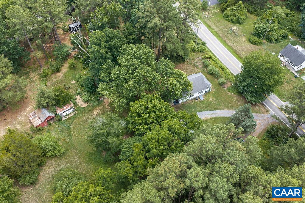 1893 WEST RIVER RD, SCOTTSVILLE, Virginia 24590, 3 Bedrooms Bedrooms, ,1 BathroomBathrooms,Residential,1893 WEST RIVER RD,679100 MLS # 679100