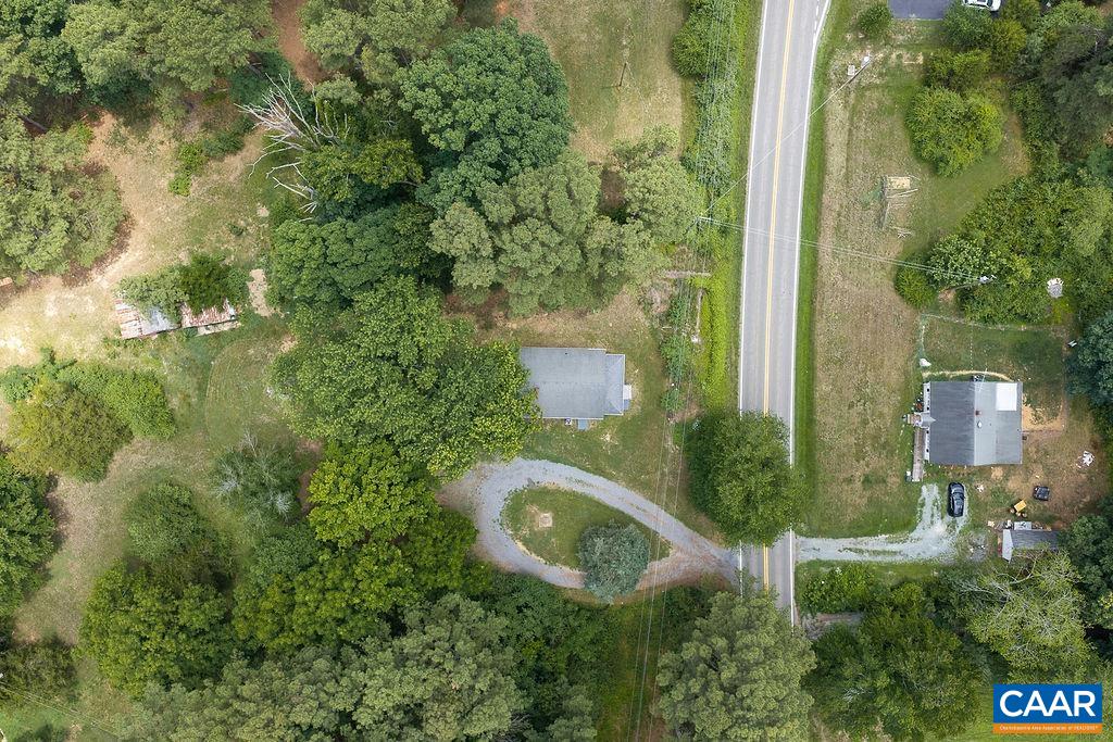 1893 WEST RIVER RD, SCOTTSVILLE, Virginia 24590, 3 Bedrooms Bedrooms, ,1 BathroomBathrooms,Residential,1893 WEST RIVER RD,679100 MLS # 679100