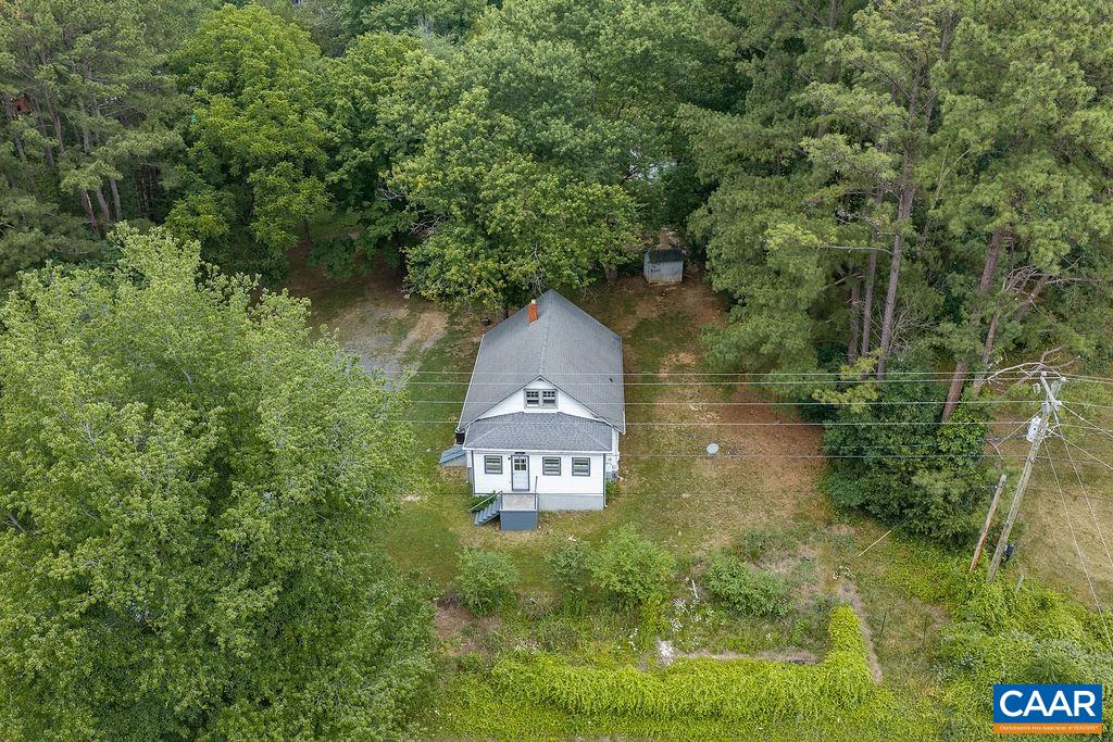 1893 WEST RIVER RD, SCOTTSVILLE, Virginia 24590, 3 Bedrooms Bedrooms, ,1 BathroomBathrooms,Residential,1893 WEST RIVER RD,679100 MLS # 679100