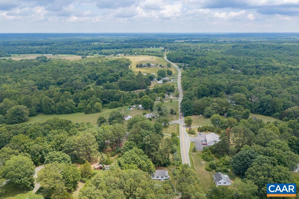 1893 WEST RIVER RD, SCOTTSVILLE, Virginia 24590, 3 Bedrooms Bedrooms, ,1 BathroomBathrooms,Residential,1893 WEST RIVER RD,679100 MLS # 679100