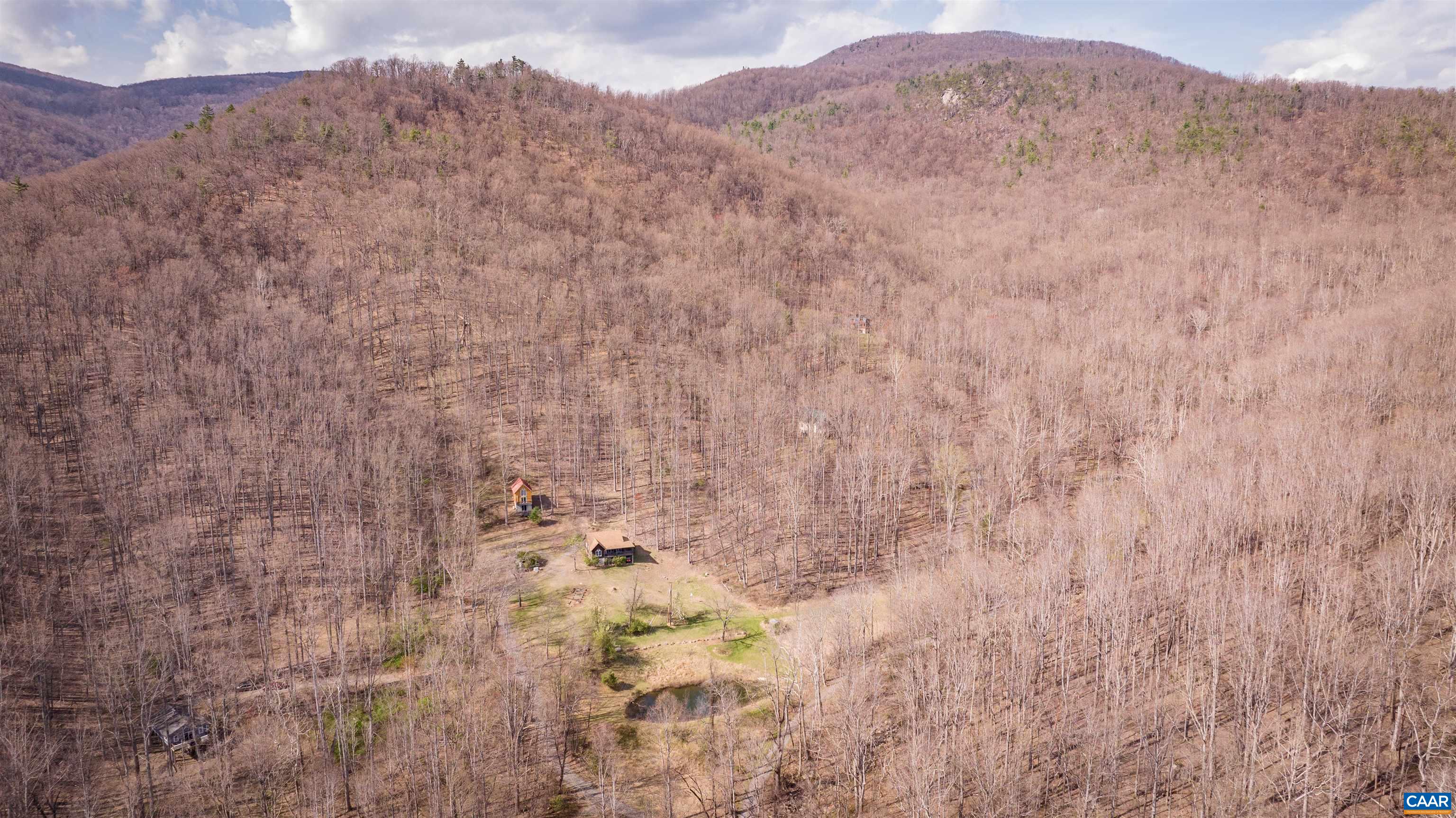 4893 WEAKLEY HOLLOW RD, SYRIA, Virginia 22743, 2 Bedrooms Bedrooms, ,2 BathroomsBathrooms,Residential,191 Birch Gate Lane,4893 WEAKLEY HOLLOW RD,679101 MLS # 679101 4893 WEAKLEY HOLLOW RD, SYRIA, Virginia 22743, 2 Bedrooms Bedrooms, ,2 BathroomsBathrooms,Residential,191 Birch Gate Lane,4893 WEAKLEY HOLLOW RD,679101 MLS # 679101