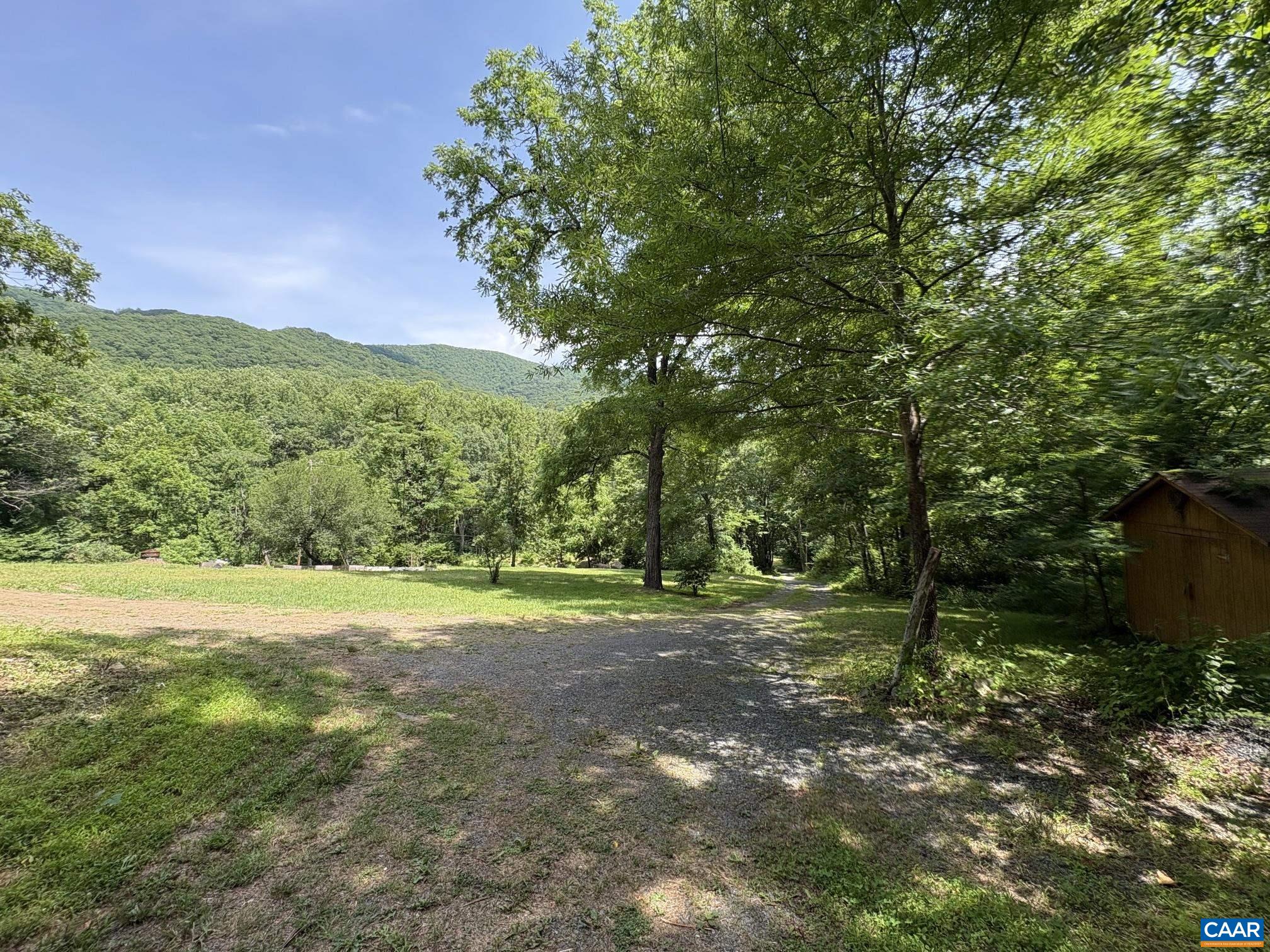 4893 WEAKLEY HOLLOW RD, SYRIA, Virginia 22743, 2 Bedrooms Bedrooms, ,2 BathroomsBathrooms,Residential,191 Birch Gate Lane,4893 WEAKLEY HOLLOW RD,679101 MLS # 679101 4893 WEAKLEY HOLLOW RD, SYRIA, Virginia 22743, 2 Bedrooms Bedrooms, ,2 BathroomsBathrooms,Residential,191 Birch Gate Lane,4893 WEAKLEY HOLLOW RD,679101 MLS # 679101