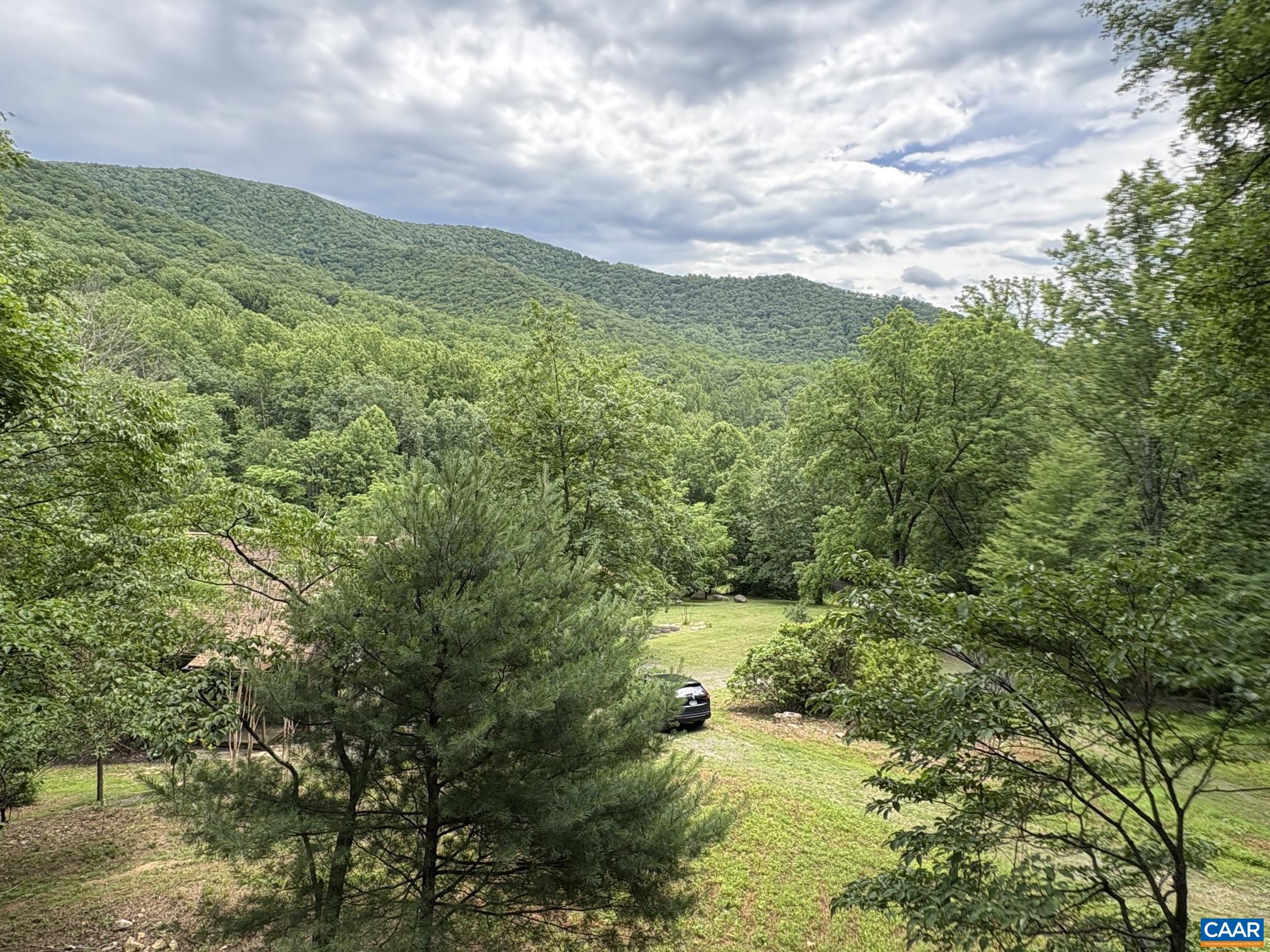 4893 WEAKLEY HOLLOW RD, SYRIA, Virginia 22743, 2 Bedrooms Bedrooms, ,2 BathroomsBathrooms,Residential,191 Birch Gate Lane,4893 WEAKLEY HOLLOW RD,679101 MLS # 679101 4893 WEAKLEY HOLLOW RD, SYRIA, Virginia 22743, 2 Bedrooms Bedrooms, ,2 BathroomsBathrooms,Residential,191 Birch Gate Lane,4893 WEAKLEY HOLLOW RD,679101 MLS # 679101
