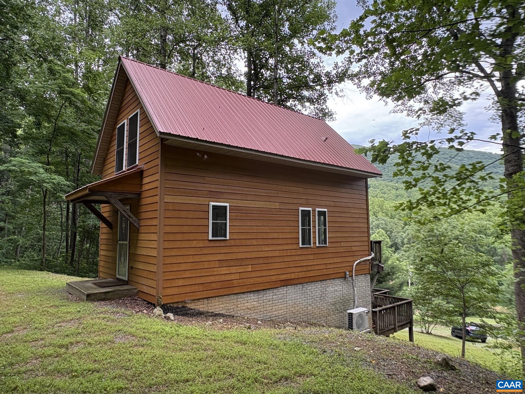 4893 WEAKLEY HOLLOW RD, SYRIA, Virginia 22743, 2 Bedrooms Bedrooms, ,2 BathroomsBathrooms,Residential,191 Birch Gate Lane,4893 WEAKLEY HOLLOW RD,679101 MLS # 679101 4893 WEAKLEY HOLLOW RD, SYRIA, Virginia 22743, 2 Bedrooms Bedrooms, ,2 BathroomsBathrooms,Residential,191 Birch Gate Lane,4893 WEAKLEY HOLLOW RD,679101 MLS # 679101