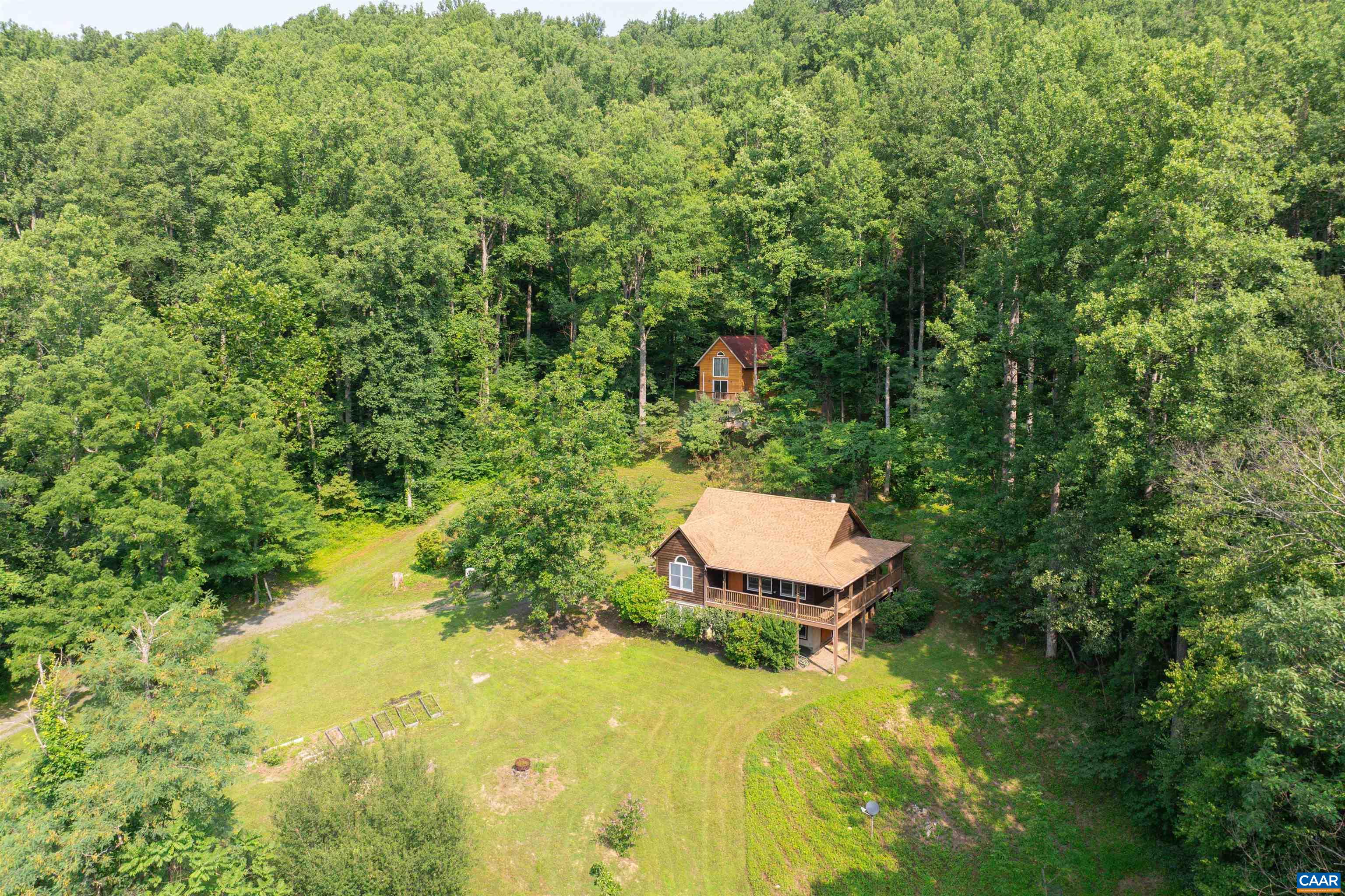 4893 WEAKLEY HOLLOW RD, SYRIA, Virginia 22743, 2 Bedrooms Bedrooms, ,2 BathroomsBathrooms,Residential,191 Birch Gate Lane,4893 WEAKLEY HOLLOW RD,679101 MLS # 679101 4893 WEAKLEY HOLLOW RD, SYRIA, Virginia 22743, 2 Bedrooms Bedrooms, ,2 BathroomsBathrooms,Residential,191 Birch Gate Lane,4893 WEAKLEY HOLLOW RD,679101 MLS # 679101