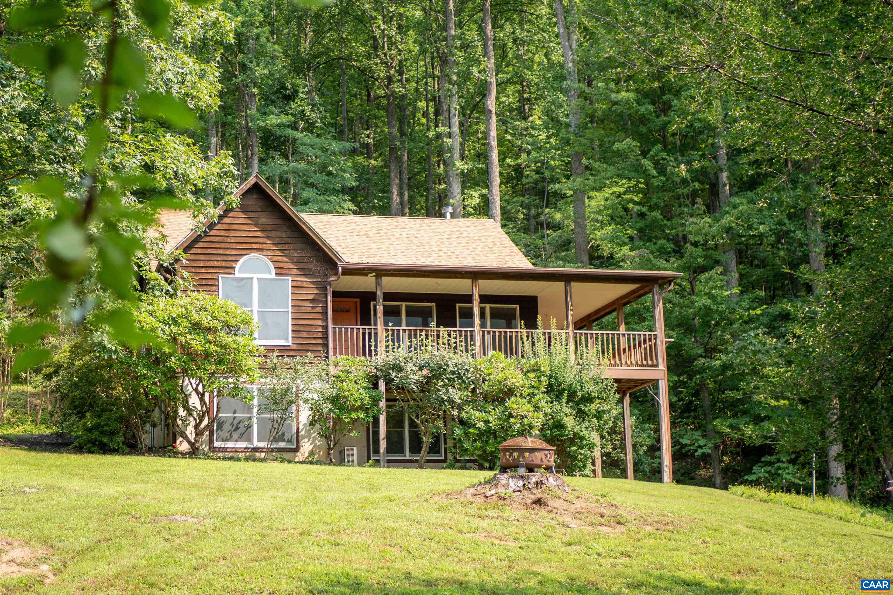 4893 WEAKLEY HOLLOW RD, SYRIA, Virginia 22743, 2 Bedrooms Bedrooms, ,2 BathroomsBathrooms,Residential,191 Birch Gate Lane,4893 WEAKLEY HOLLOW RD,679101 MLS # 679101 4893 WEAKLEY HOLLOW RD, SYRIA, Virginia 22743, 2 Bedrooms Bedrooms, ,2 BathroomsBathrooms,Residential,191 Birch Gate Lane,4893 WEAKLEY HOLLOW RD,679101 MLS # 679101