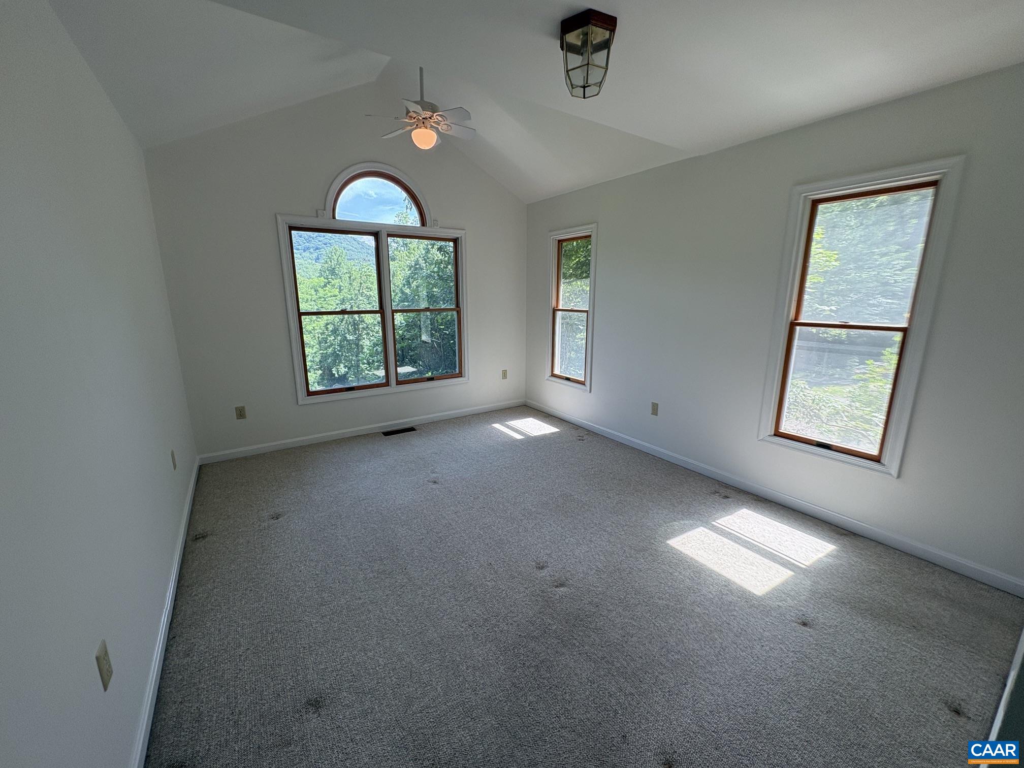 4893 WEAKLEY HOLLOW RD, SYRIA, Virginia 22743, 2 Bedrooms Bedrooms, ,2 BathroomsBathrooms,Residential,191 Birch Gate Lane,4893 WEAKLEY HOLLOW RD,679101 MLS # 679101 4893 WEAKLEY HOLLOW RD, SYRIA, Virginia 22743, 2 Bedrooms Bedrooms, ,2 BathroomsBathrooms,Residential,191 Birch Gate Lane,4893 WEAKLEY HOLLOW RD,679101 MLS # 679101
