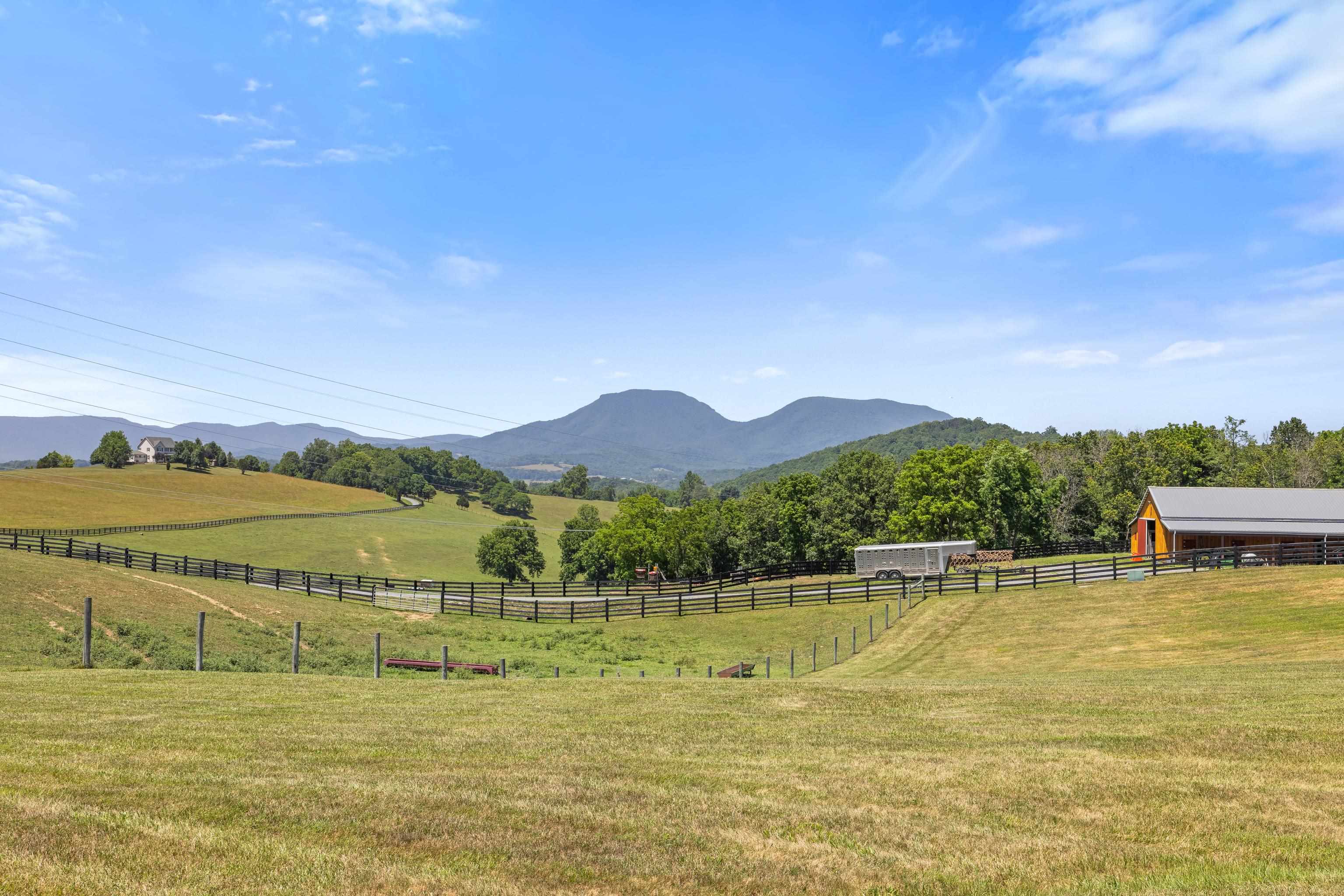 520 KYGERS HILL RD, LEXINGTON, Virginia 24450, 3 Bedrooms Bedrooms, ,2 BathroomsBathrooms,Residential,520 KYGERS HILL RD,679113 MLS # 679113 520 KYGERS HILL RD, LEXINGTON, Virginia 24450, 3 Bedrooms Bedrooms, ,2 BathroomsBathrooms,Residential,520 KYGERS HILL RD,679113 MLS # 679113