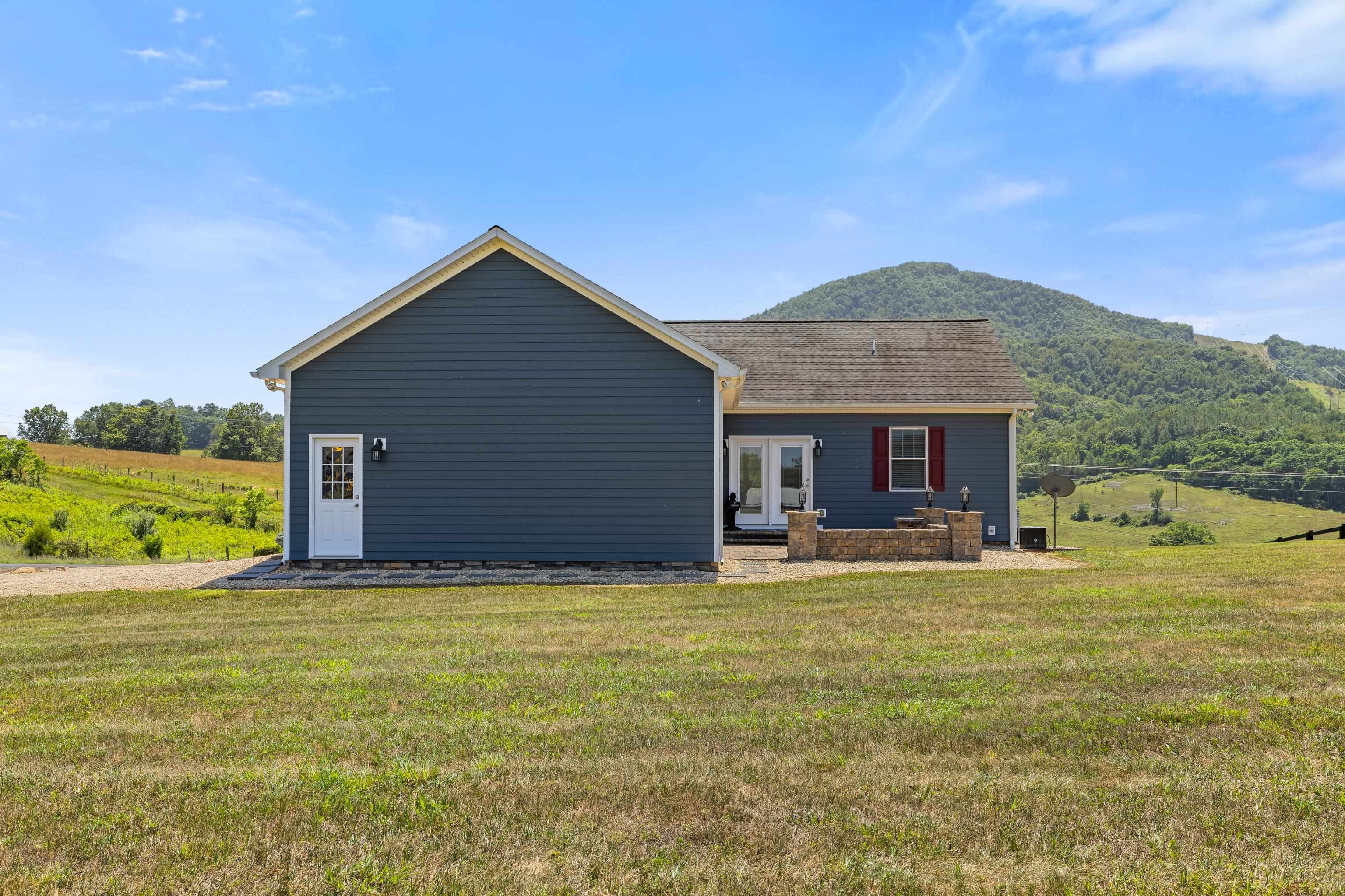 520 KYGERS HILL RD, LEXINGTON, Virginia 24450, 3 Bedrooms Bedrooms, ,2 BathroomsBathrooms,Residential,520 KYGERS HILL RD,679113 MLS # 679113 520 KYGERS HILL RD, LEXINGTON, Virginia 24450, 3 Bedrooms Bedrooms, ,2 BathroomsBathrooms,Residential,520 KYGERS HILL RD,679113 MLS # 679113