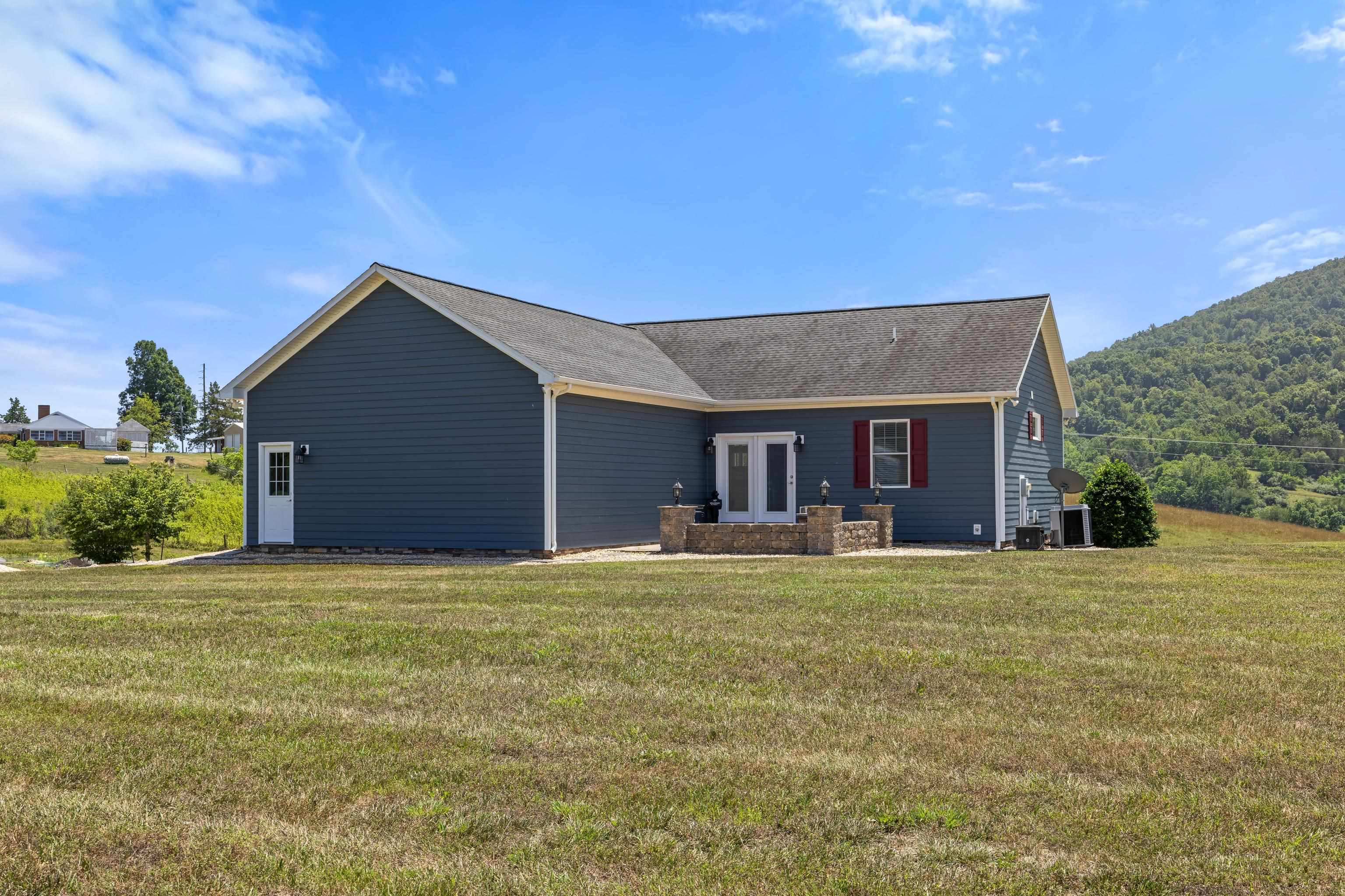 520 KYGERS HILL RD, LEXINGTON, Virginia 24450, 3 Bedrooms Bedrooms, ,2 BathroomsBathrooms,Residential,520 KYGERS HILL RD,679113 MLS # 679113 520 KYGERS HILL RD, LEXINGTON, Virginia 24450, 3 Bedrooms Bedrooms, ,2 BathroomsBathrooms,Residential,520 KYGERS HILL RD,679113 MLS # 679113