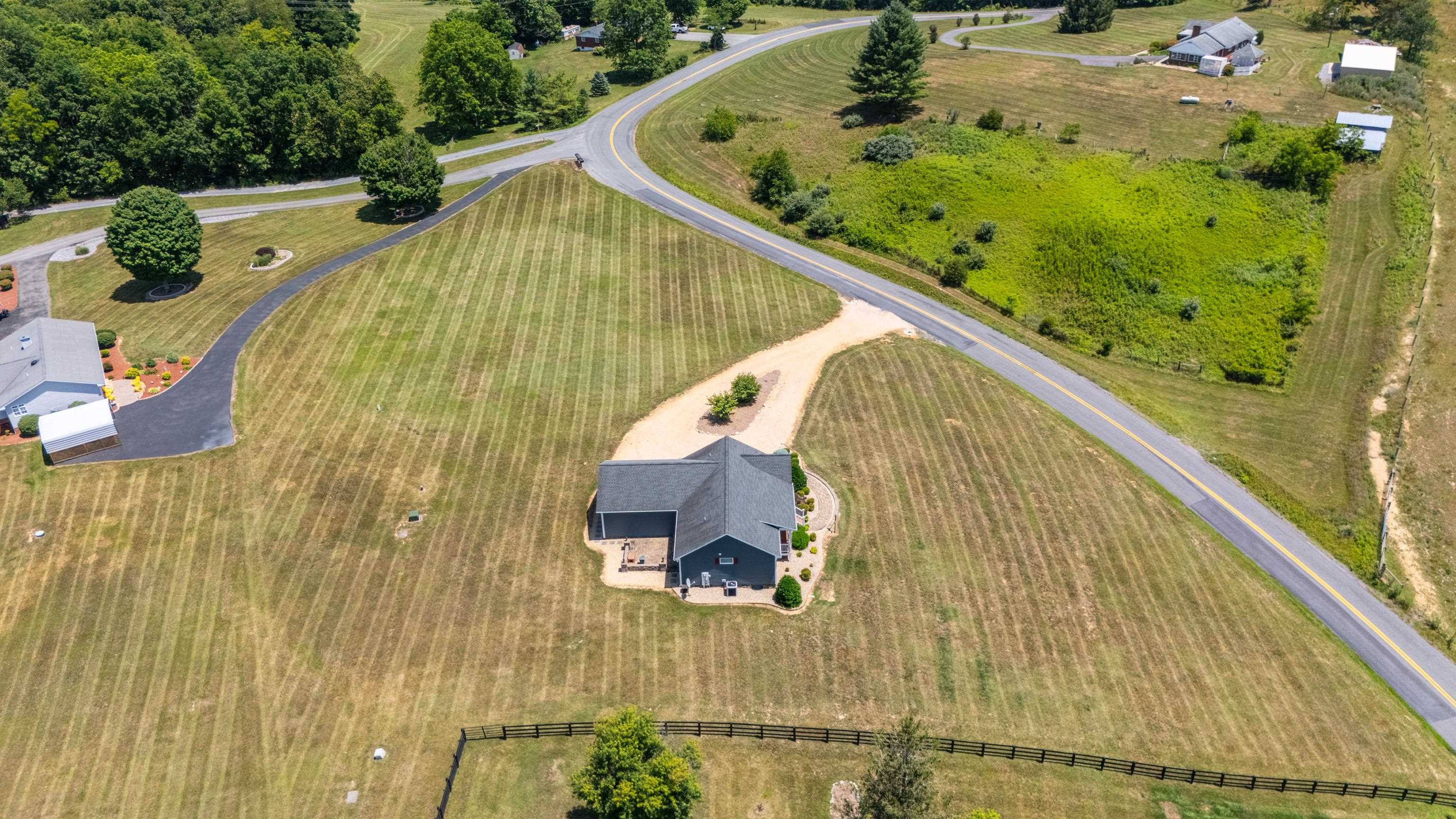 520 KYGERS HILL RD, LEXINGTON, Virginia 24450, 3 Bedrooms Bedrooms, ,2 BathroomsBathrooms,Residential,520 KYGERS HILL RD,679113 MLS # 679113 520 KYGERS HILL RD, LEXINGTON, Virginia 24450, 3 Bedrooms Bedrooms, ,2 BathroomsBathrooms,Residential,520 KYGERS HILL RD,679113 MLS # 679113