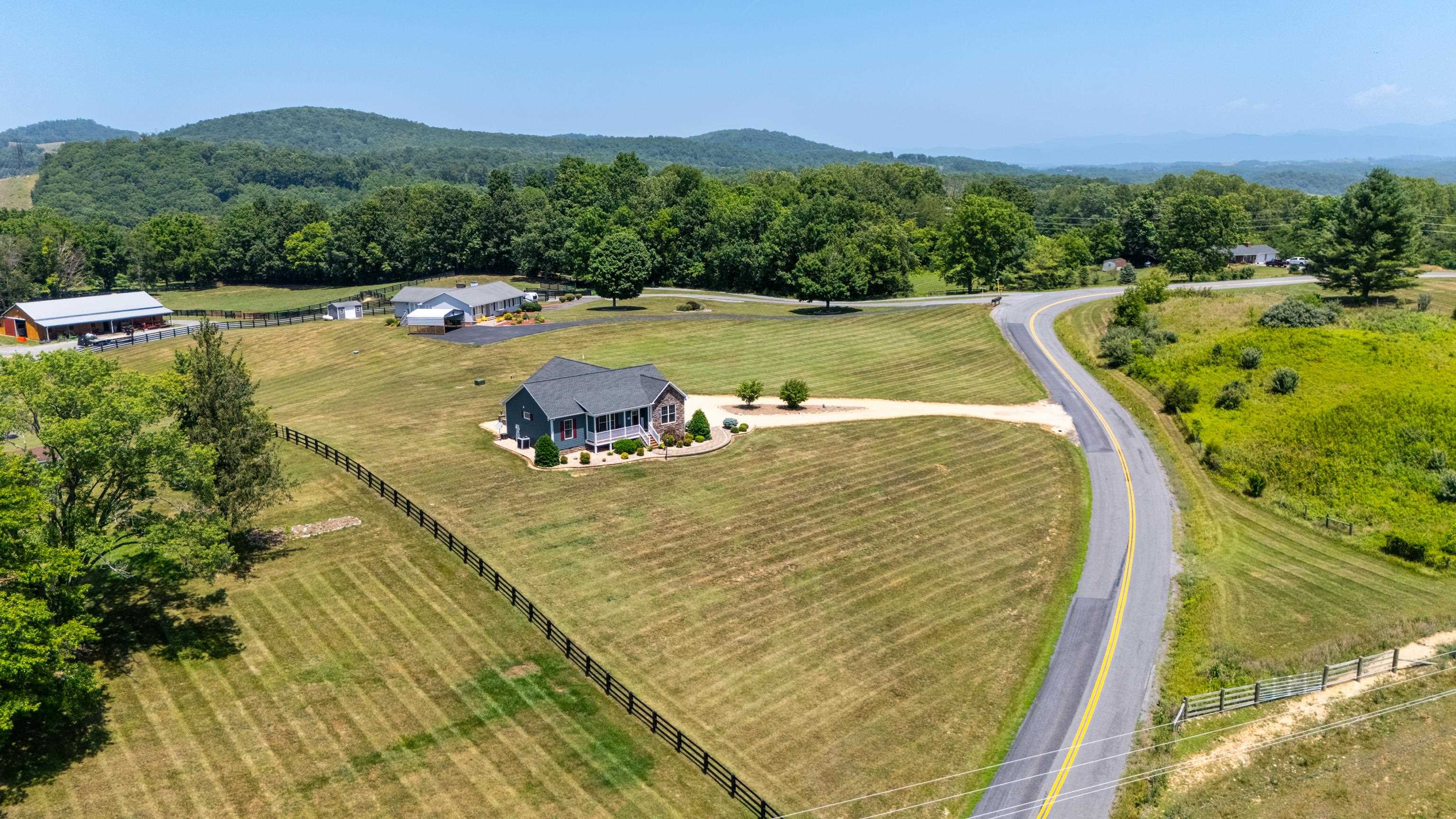 520 KYGERS HILL RD, LEXINGTON, Virginia 24450, 3 Bedrooms Bedrooms, ,2 BathroomsBathrooms,Residential,520 KYGERS HILL RD,679113 MLS # 679113 520 KYGERS HILL RD, LEXINGTON, Virginia 24450, 3 Bedrooms Bedrooms, ,2 BathroomsBathrooms,Residential,520 KYGERS HILL RD,679113 MLS # 679113