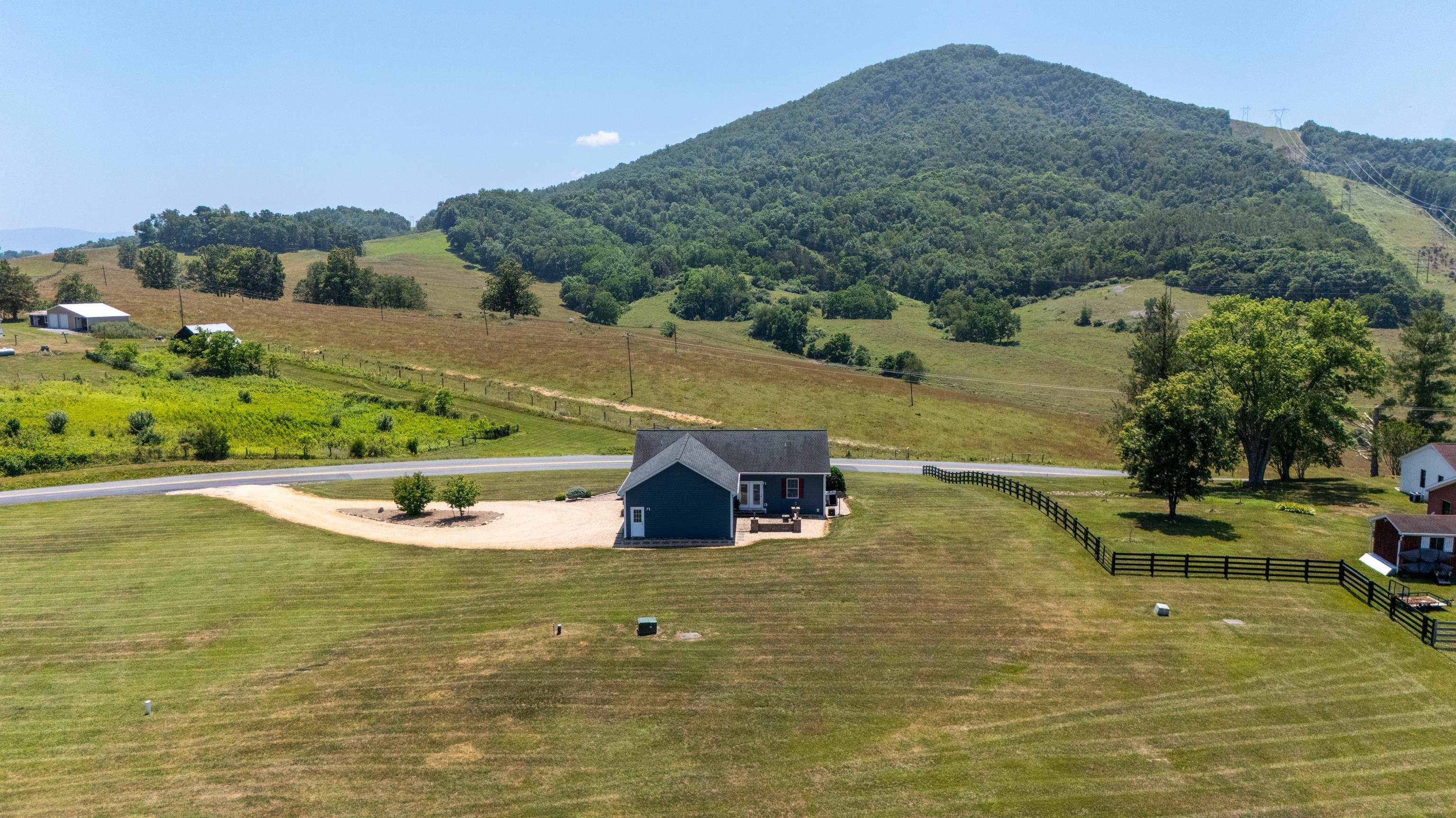 520 KYGERS HILL RD, LEXINGTON, Virginia 24450, 3 Bedrooms Bedrooms, ,2 BathroomsBathrooms,Residential,520 KYGERS HILL RD,679113 MLS # 679113 520 KYGERS HILL RD, LEXINGTON, Virginia 24450, 3 Bedrooms Bedrooms, ,2 BathroomsBathrooms,Residential,520 KYGERS HILL RD,679113 MLS # 679113