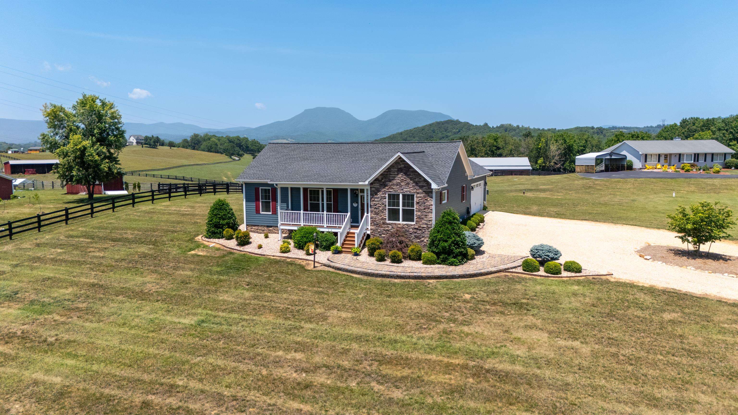 520 KYGERS HILL RD, LEXINGTON, Virginia 24450, 3 Bedrooms Bedrooms, ,2 BathroomsBathrooms,Residential,520 KYGERS HILL RD,679113 MLS # 679113 520 KYGERS HILL RD, LEXINGTON, Virginia 24450, 3 Bedrooms Bedrooms, ,2 BathroomsBathrooms,Residential,520 KYGERS HILL RD,679113 MLS # 679113