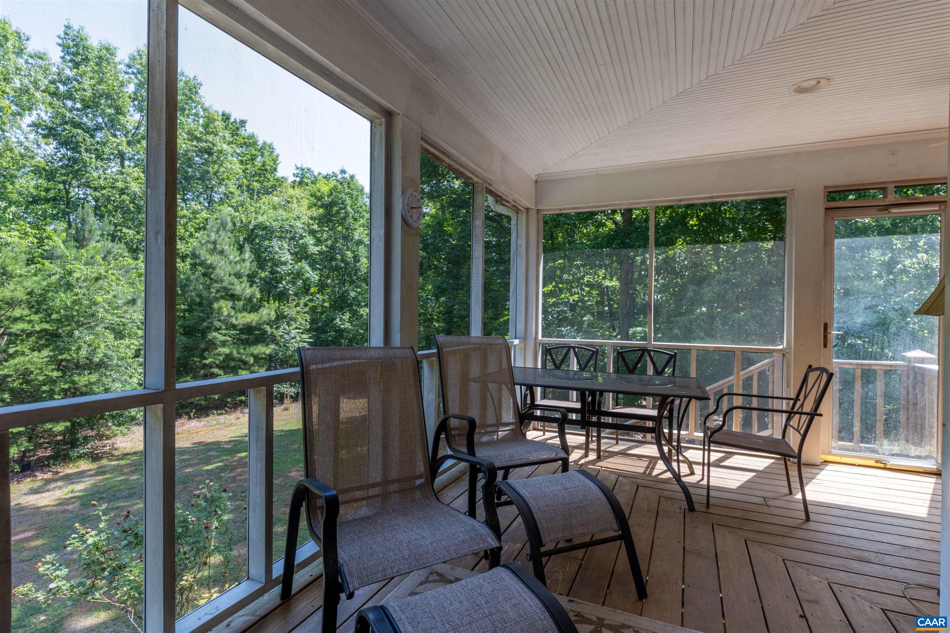 363 BRIDGEPORT RD, SCOTTSVILLE, Virginia 24590, 2 Bedrooms Bedrooms, ,2 BathroomsBathrooms,Residential,Home Sweet Home,363 BRIDGEPORT RD,679120 MLS # 679120 363 BRIDGEPORT RD, SCOTTSVILLE, Virginia 24590, 2 Bedrooms Bedrooms, ,2 BathroomsBathrooms,Residential,Home Sweet Home,363 BRIDGEPORT RD,679120 MLS # 679120
