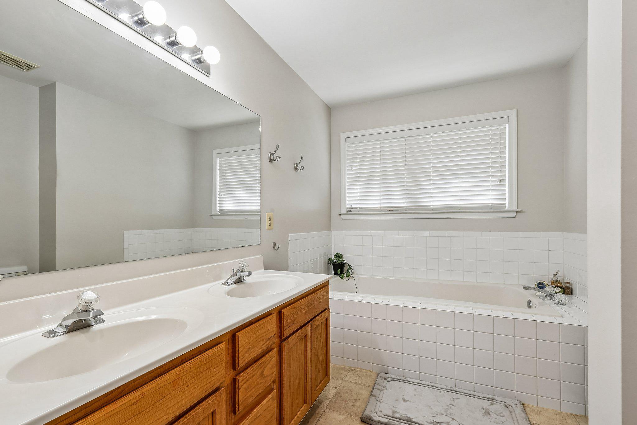 342 WINCHESTER ST, WARRENTON, Virginia 20186, 4 Bedrooms Bedrooms, ,2 BathroomsBathrooms,Residential,342 WINCHESTER ST,VAFQ2022664 MLS # VAFQ2022664 342 WINCHESTER ST, WARRENTON, Virginia 20186, 4 Bedrooms Bedrooms, ,2 BathroomsBathrooms,Residential,342 WINCHESTER ST,VAFQ2022664 MLS # VAFQ2022664