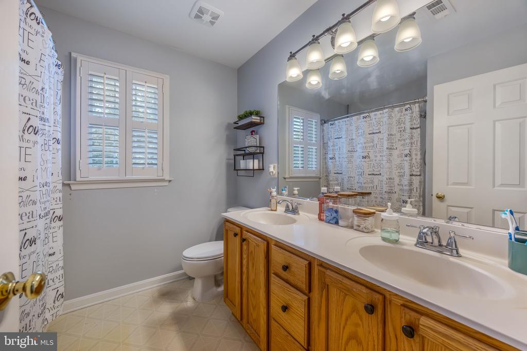 7721 RIPARIAN CT, FREDERICKSBURG, Virginia 22408, 4 Bedrooms Bedrooms, ,2 BathroomsBathrooms,Residential,7721 RIPARIAN CT,VASP2043236 MLS # VASP2043236 7721 RIPARIAN CT, FREDERICKSBURG, Virginia 22408, 4 Bedrooms Bedrooms, ,2 BathroomsBathrooms,Residential,7721 RIPARIAN CT,VASP2043236 MLS # VASP2043236