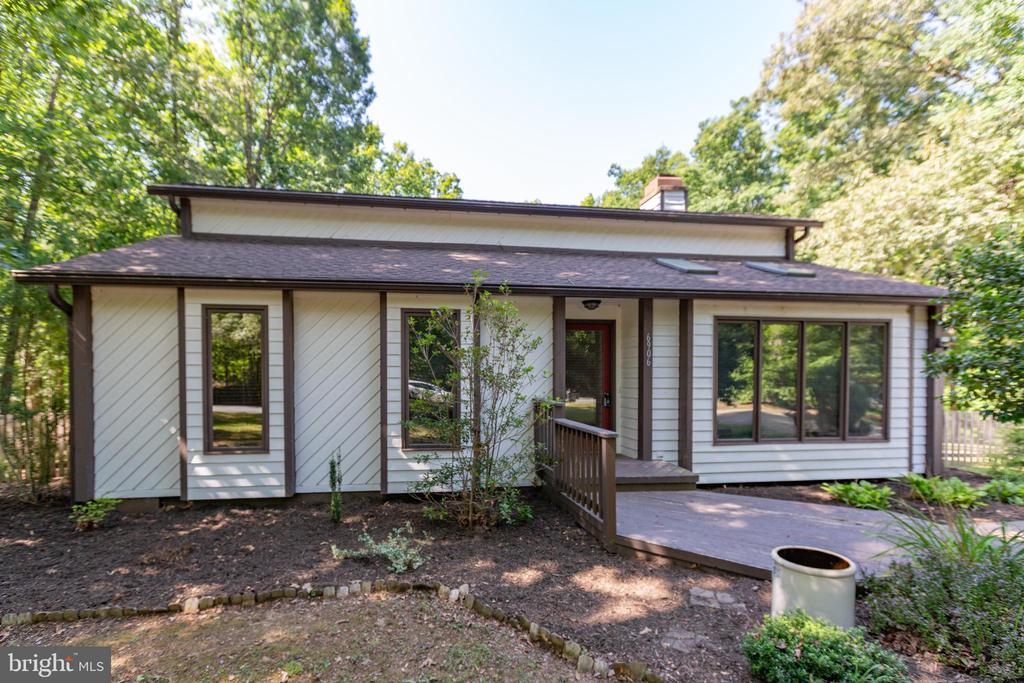 6906 ASPEN LN, SPOTSYLVANIA, Virginia 22551, 3 Bedrooms Bedrooms, ,2 BathroomsBathrooms,Residential,6906 ASPEN LN,VASP2043024 MLS # VASP2043024
