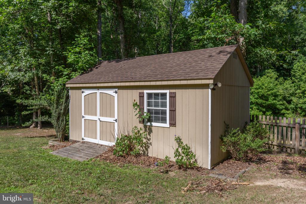 6906 ASPEN LN, SPOTSYLVANIA, Virginia 22551, 3 Bedrooms Bedrooms, ,2 BathroomsBathrooms,Residential,6906 ASPEN LN,VASP2043024 MLS # VASP2043024