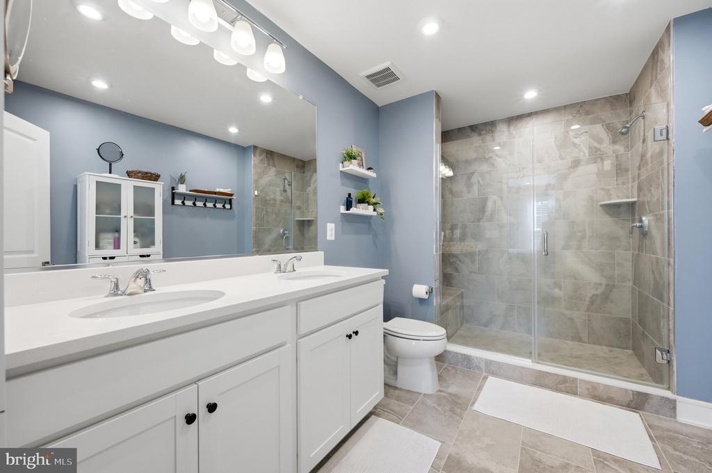3582 STEPHENSONS HILL LN, MARSHALL, Virginia 20115, 3 Bedrooms Bedrooms, ,2 BathroomsBathrooms,Residential,3582 STEPHENSONS HILL LN,VAFQ2022804 MLS # VAFQ2022804