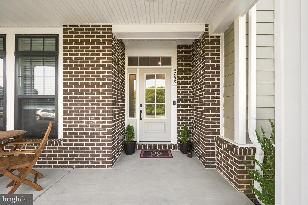 3582 STEPHENSONS HILL LN, MARSHALL, Virginia 20115, 3 Bedrooms Bedrooms, ,2 BathroomsBathrooms,Residential,3582 STEPHENSONS HILL LN,VAFQ2022804 MLS # VAFQ2022804