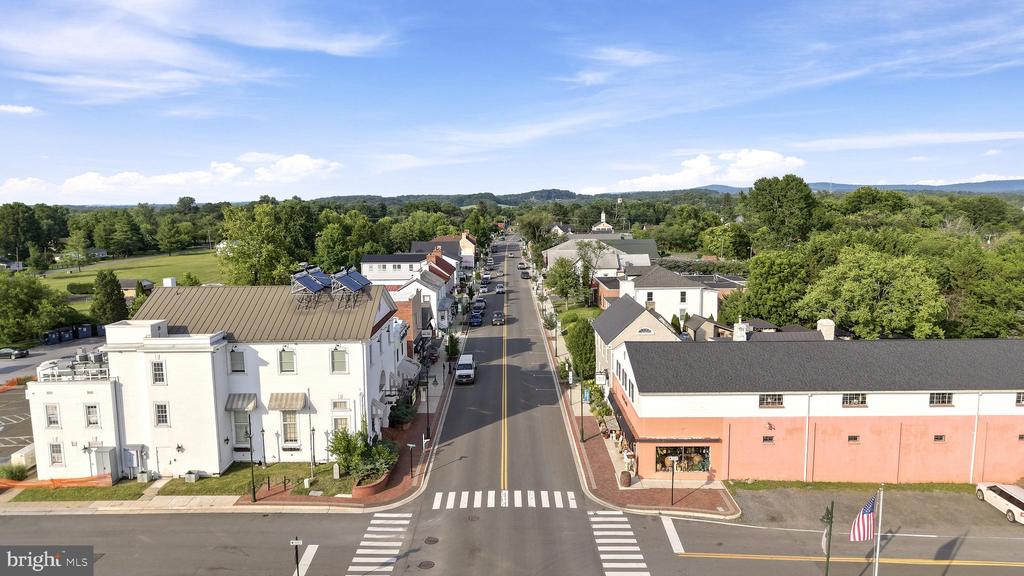 3582 STEPHENSONS HILL LN, MARSHALL, Virginia 20115, 3 Bedrooms Bedrooms, ,2 BathroomsBathrooms,Residential,3582 STEPHENSONS HILL LN,VAFQ2022804 MLS # VAFQ2022804