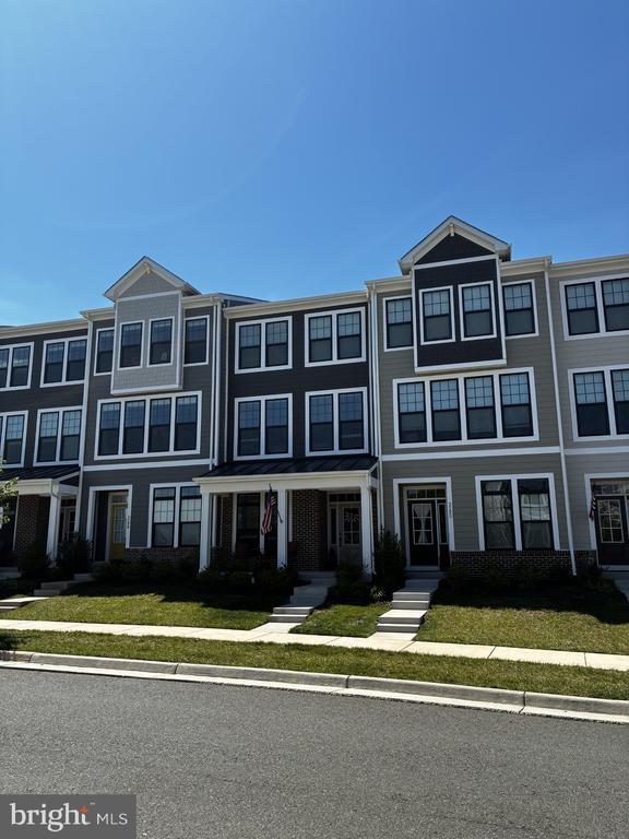 3582 STEPHENSONS HILL LN, MARSHALL, Virginia 20115, 3 Bedrooms Bedrooms, ,2 BathroomsBathrooms,Residential,3582 STEPHENSONS HILL LN,VAFQ2022804 MLS # VAFQ2022804