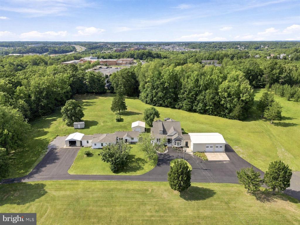 9820 PRATTS DR, FREDERICKSBURG, Virginia 22408, 8 Bedrooms Bedrooms, ,4 BathroomsBathrooms,Residential,9820 PRATTS DR,VASP2043324 MLS # VASP2043324