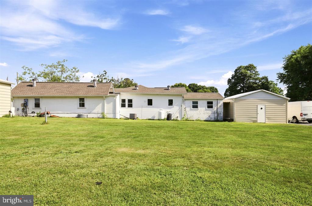 9820 PRATTS DR, FREDERICKSBURG, Virginia 22408, 8 Bedrooms Bedrooms, ,4 BathroomsBathrooms,Residential,9820 PRATTS DR,VASP2043324 MLS # VASP2043324