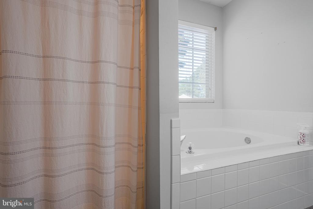 3909 LANCASTER RING RD, FREDERICKSBURG, Virginia 22408, 3 Bedrooms Bedrooms, ,2 BathroomsBathrooms,Residential,3909 LANCASTER RING RD,VASP2043332 MLS # VASP2043332 3909 LANCASTER RING RD, FREDERICKSBURG, Virginia 22408, 3 Bedrooms Bedrooms, ,2 BathroomsBathrooms,Residential,3909 LANCASTER RING RD,VASP2043332 MLS # VASP2043332