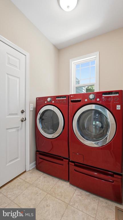7728 PO RIVER DR, SPOTSYLVANIA, Virginia 22551, 4 Bedrooms Bedrooms, ,2 BathroomsBathrooms,Residential,7728 PO RIVER DR,VASP2043342 MLS # VASP2043342 7728 PO RIVER DR, SPOTSYLVANIA, Virginia 22551, 4 Bedrooms Bedrooms, ,2 BathroomsBathrooms,Residential,7728 PO RIVER DR,VASP2043342 MLS # VASP2043342