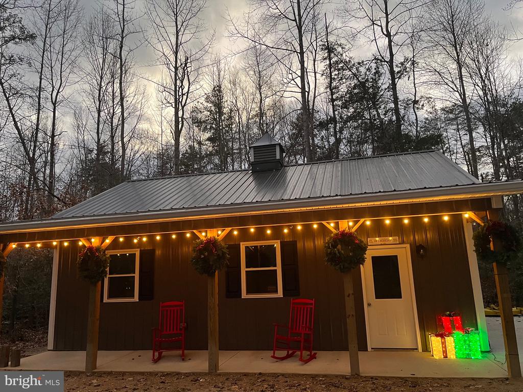 7728 PO RIVER DR, SPOTSYLVANIA, Virginia 22551, 4 Bedrooms Bedrooms, ,2 BathroomsBathrooms,Residential,7728 PO RIVER DR,VASP2043342 MLS # VASP2043342 7728 PO RIVER DR, SPOTSYLVANIA, Virginia 22551, 4 Bedrooms Bedrooms, ,2 BathroomsBathrooms,Residential,7728 PO RIVER DR,VASP2043342 MLS # VASP2043342