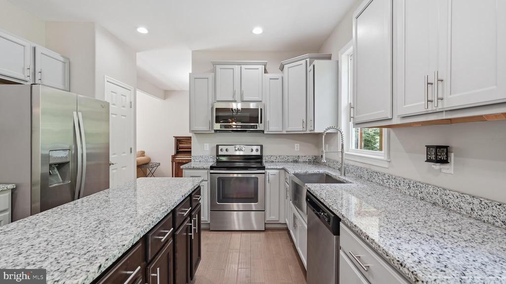 7728 PO RIVER DR, SPOTSYLVANIA, Virginia 22551, 4 Bedrooms Bedrooms, ,2 BathroomsBathrooms,Residential,7728 PO RIVER DR,VASP2043342 MLS # VASP2043342 7728 PO RIVER DR, SPOTSYLVANIA, Virginia 22551, 4 Bedrooms Bedrooms, ,2 BathroomsBathrooms,Residential,7728 PO RIVER DR,VASP2043342 MLS # VASP2043342