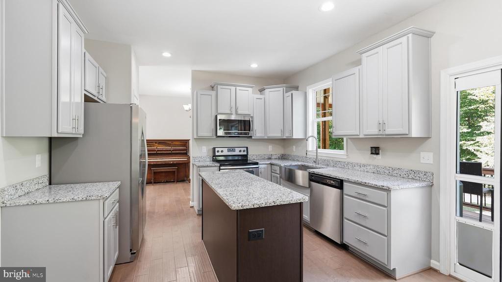 7728 PO RIVER DR, SPOTSYLVANIA, Virginia 22551, 4 Bedrooms Bedrooms, ,2 BathroomsBathrooms,Residential,7728 PO RIVER DR,VASP2043342 MLS # VASP2043342 7728 PO RIVER DR, SPOTSYLVANIA, Virginia 22551, 4 Bedrooms Bedrooms, ,2 BathroomsBathrooms,Residential,7728 PO RIVER DR,VASP2043342 MLS # VASP2043342
