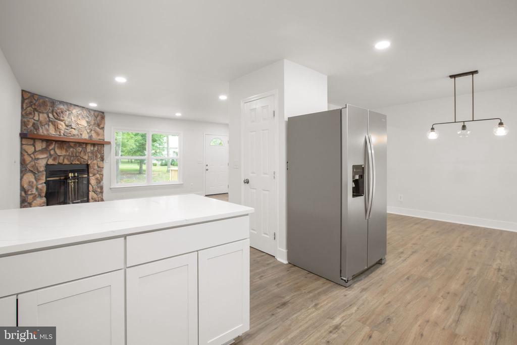 1105 LAKEVIEW PKWY, LOCUST GROVE, Virginia 22508, 3 Bedrooms Bedrooms, ,2 BathroomsBathrooms,Residential,1105 LAKEVIEW PKWY,VAOR2014546 MLS # VAOR2014546