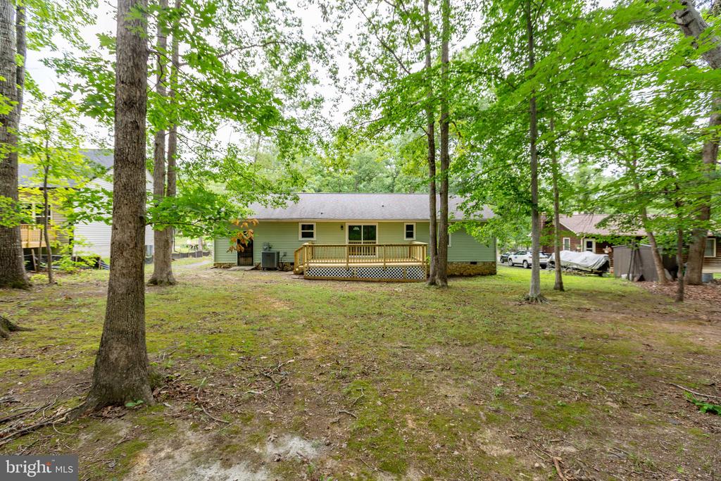 1105 LAKEVIEW PKWY, LOCUST GROVE, Virginia 22508, 3 Bedrooms Bedrooms, ,2 BathroomsBathrooms,Residential,1105 LAKEVIEW PKWY,VAOR2014546 MLS # VAOR2014546