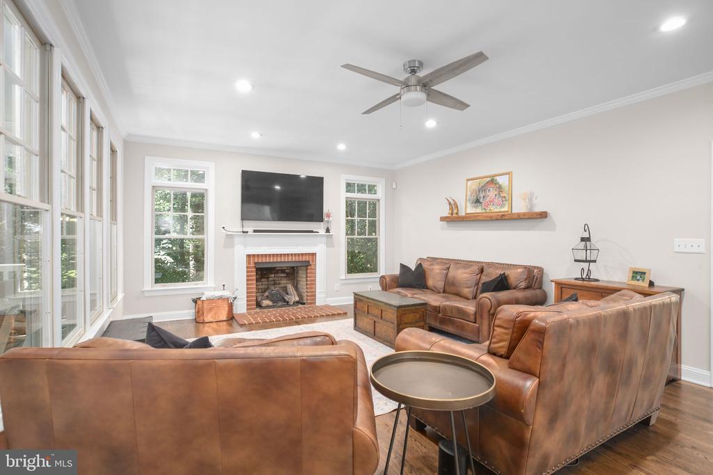 7217 BLOOMSBURY LN, SPOTSYLVANIA, Virginia 22553, 4 Bedrooms Bedrooms, ,2 BathroomsBathrooms,Residential,7217 BLOOMSBURY LN,VASP2043278 MLS # VASP2043278