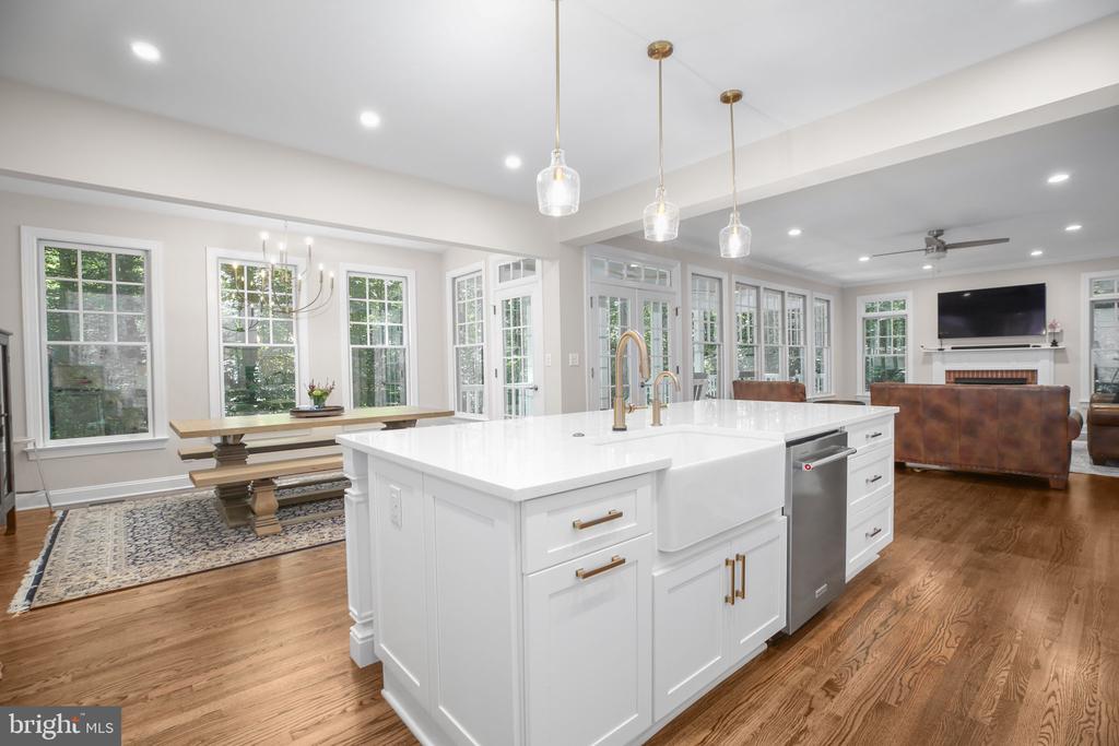 7217 BLOOMSBURY LN, SPOTSYLVANIA, Virginia 22553, 4 Bedrooms Bedrooms, ,2 BathroomsBathrooms,Residential,7217 BLOOMSBURY LN,VASP2043278 MLS # VASP2043278