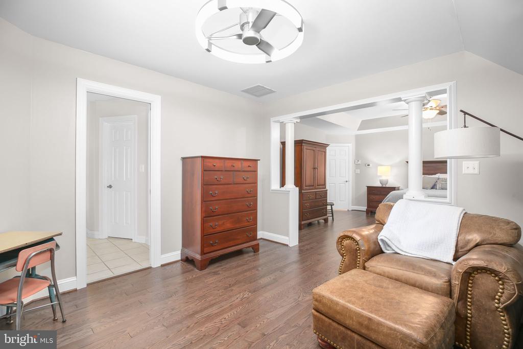 7217 BLOOMSBURY LN, SPOTSYLVANIA, Virginia 22553, 4 Bedrooms Bedrooms, ,2 BathroomsBathrooms,Residential,7217 BLOOMSBURY LN,VASP2043278 MLS # VASP2043278