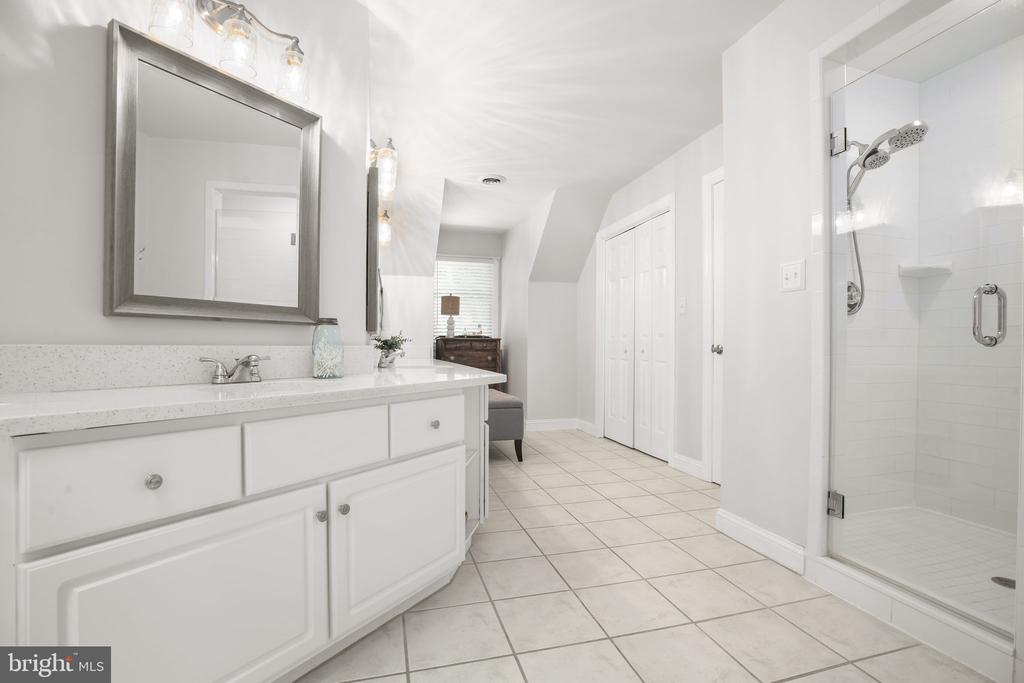 7217 BLOOMSBURY LN, SPOTSYLVANIA, Virginia 22553, 4 Bedrooms Bedrooms, ,2 BathroomsBathrooms,Residential,7217 BLOOMSBURY LN,VASP2043278 MLS # VASP2043278