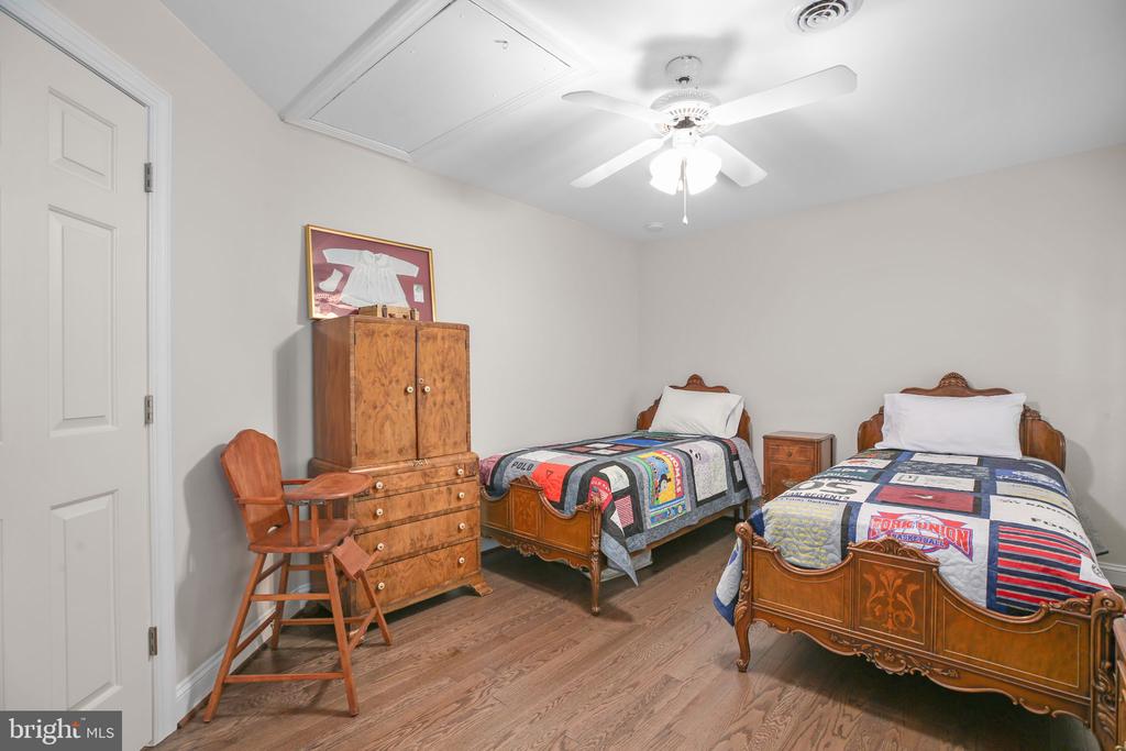 7217 BLOOMSBURY LN, SPOTSYLVANIA, Virginia 22553, 4 Bedrooms Bedrooms, ,2 BathroomsBathrooms,Residential,7217 BLOOMSBURY LN,VASP2043278 MLS # VASP2043278
