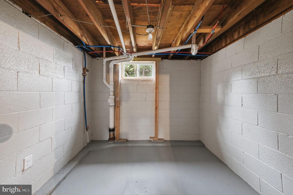 1138 OAKLAWN DRIVE, CULPEPER, Virginia 22701, 4 Bedrooms Bedrooms, ,3 BathroomsBathrooms,Residential,1138 OAKLAWN DRIVE,VACU2014274 MLS # VACU2014274 1138 OAKLAWN DRIVE, CULPEPER, Virginia 22701, 4 Bedrooms Bedrooms, ,3 BathroomsBathrooms,Residential,1138 OAKLAWN DRIVE,VACU2014274 MLS # VACU2014274
