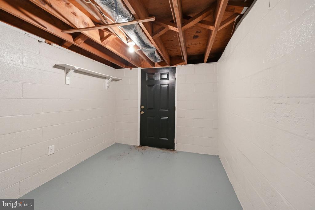 1138 OAKLAWN DRIVE, CULPEPER, Virginia 22701, 4 Bedrooms Bedrooms, ,3 BathroomsBathrooms,Residential,1138 OAKLAWN DRIVE,VACU2014274 MLS # VACU2014274 1138 OAKLAWN DRIVE, CULPEPER, Virginia 22701, 4 Bedrooms Bedrooms, ,3 BathroomsBathrooms,Residential,1138 OAKLAWN DRIVE,VACU2014274 MLS # VACU2014274