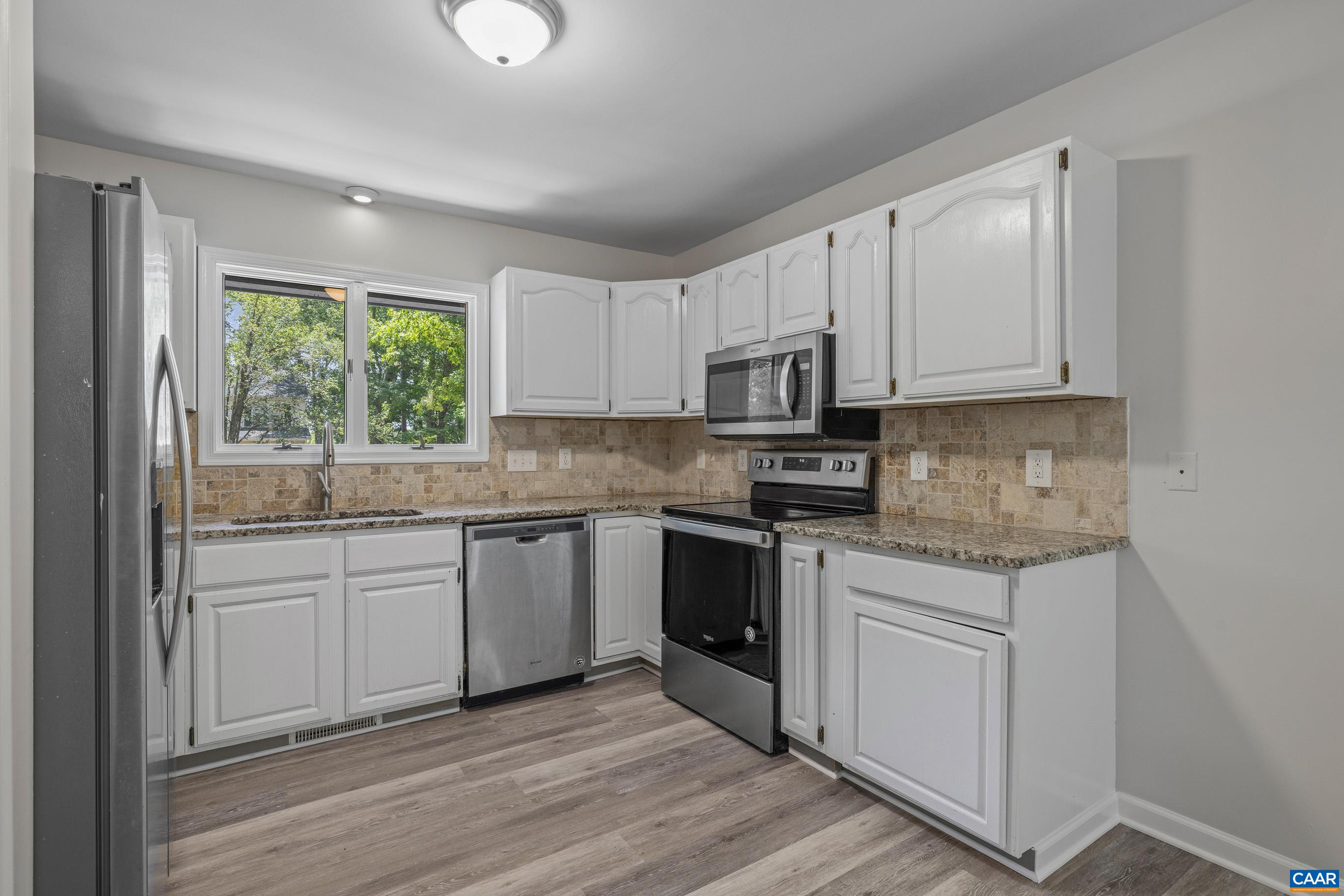 1 TALLWOOD TRL, PALMYRA, Virginia 22963, 3 Bedrooms Bedrooms, ,3 BathroomsBathrooms,Residential,1 TALLWOOD TRL,678911 MLS # 678911 1 TALLWOOD TRL, PALMYRA, Virginia 22963, 3 Bedrooms Bedrooms, ,3 BathroomsBathrooms,Residential,1 TALLWOOD TRL,678911 MLS # 678911