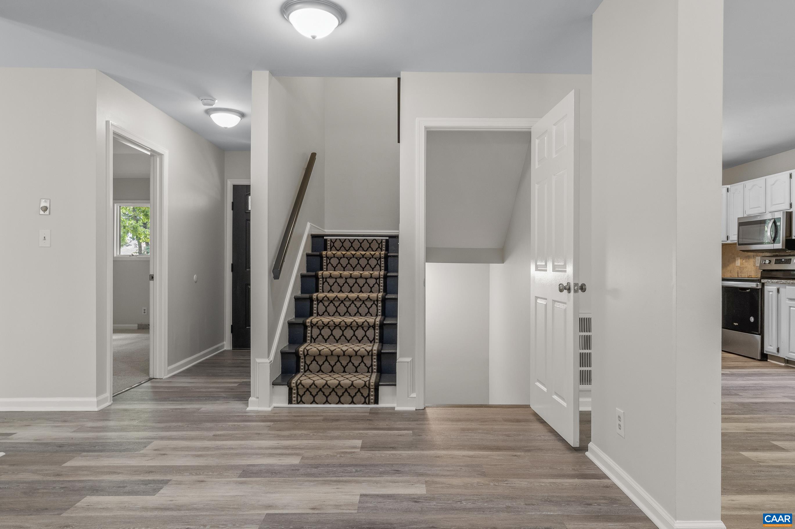 1 TALLWOOD TRL, PALMYRA, Virginia 22963, 3 Bedrooms Bedrooms, ,3 BathroomsBathrooms,Residential,1 TALLWOOD TRL,678911 MLS # 678911 1 TALLWOOD TRL, PALMYRA, Virginia 22963, 3 Bedrooms Bedrooms, ,3 BathroomsBathrooms,Residential,1 TALLWOOD TRL,678911 MLS # 678911