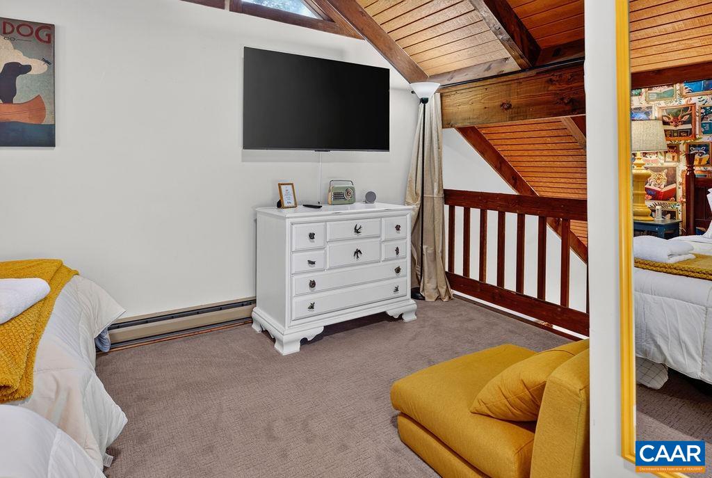 18 SQUIRREL TREE LN, WINTERGREEN RESORT, Virginia 22967, 3 Bedrooms Bedrooms, ,2 BathroomsBathrooms,Residential,18 SQUIRREL TREE LN,679019 MLS # 679019
