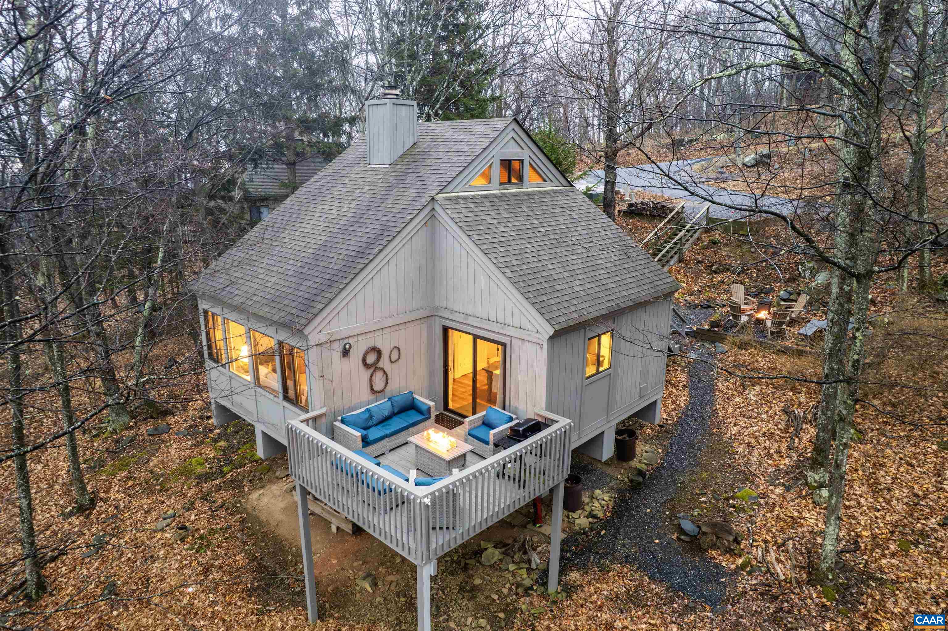 18 SQUIRREL TREE LN, WINTERGREEN RESORT, Virginia 22967, 3 Bedrooms Bedrooms, ,2 BathroomsBathrooms,Residential,18 SQUIRREL TREE LN,679019 MLS # 679019