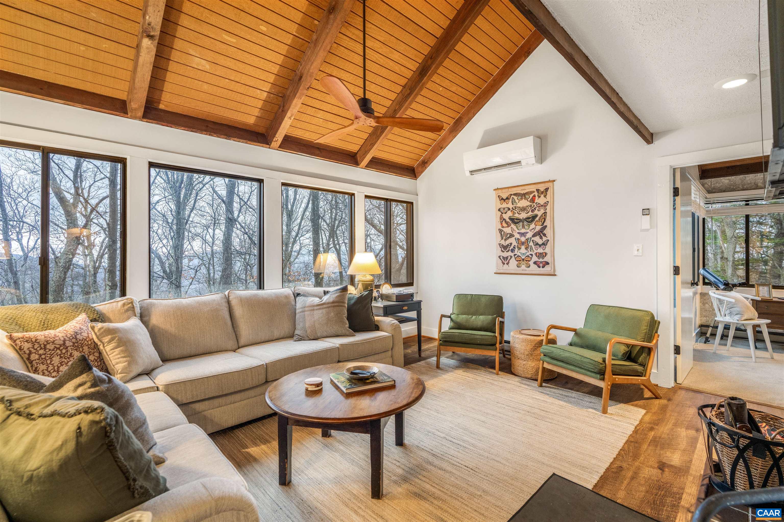 18 SQUIRREL TREE LN, WINTERGREEN RESORT, Virginia 22967, 3 Bedrooms Bedrooms, ,2 BathroomsBathrooms,Residential,18 SQUIRREL TREE LN,679019 MLS # 679019