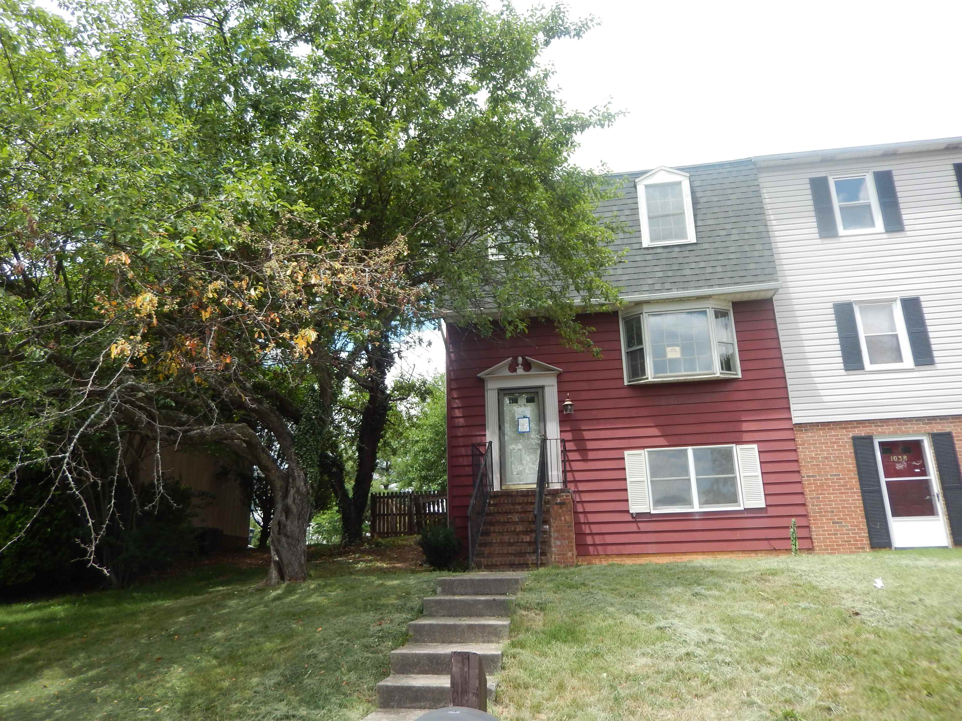 1036 MEADOWLARK DR, HARRISONBURG, Virginia 22802, 3 Bedrooms Bedrooms, ,2 BathroomsBathrooms,Residential,VRM 223661,1036 MEADOWLARK DR,679122 MLS # 679122